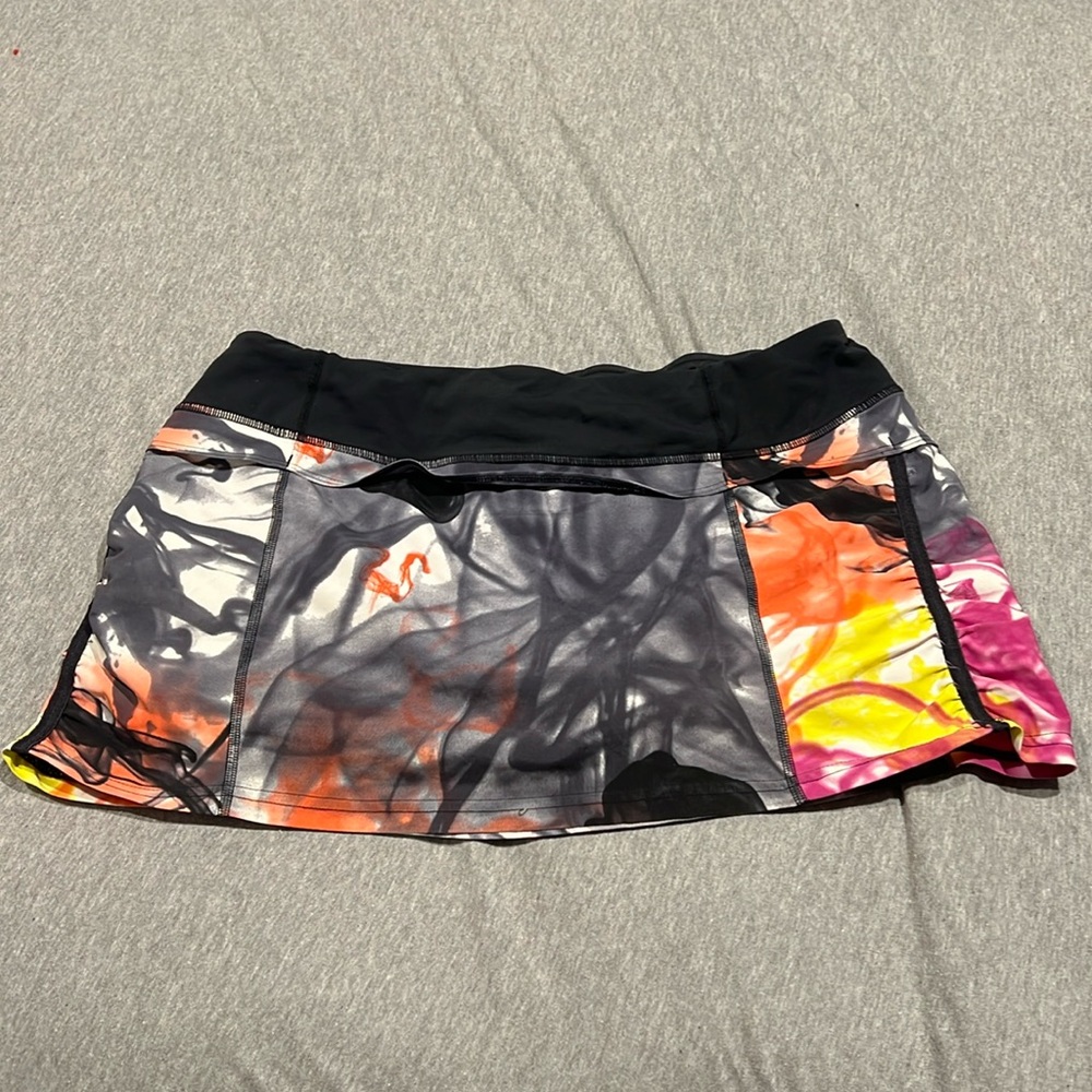 Lululemon Skirt Skort size 10 Watercolor